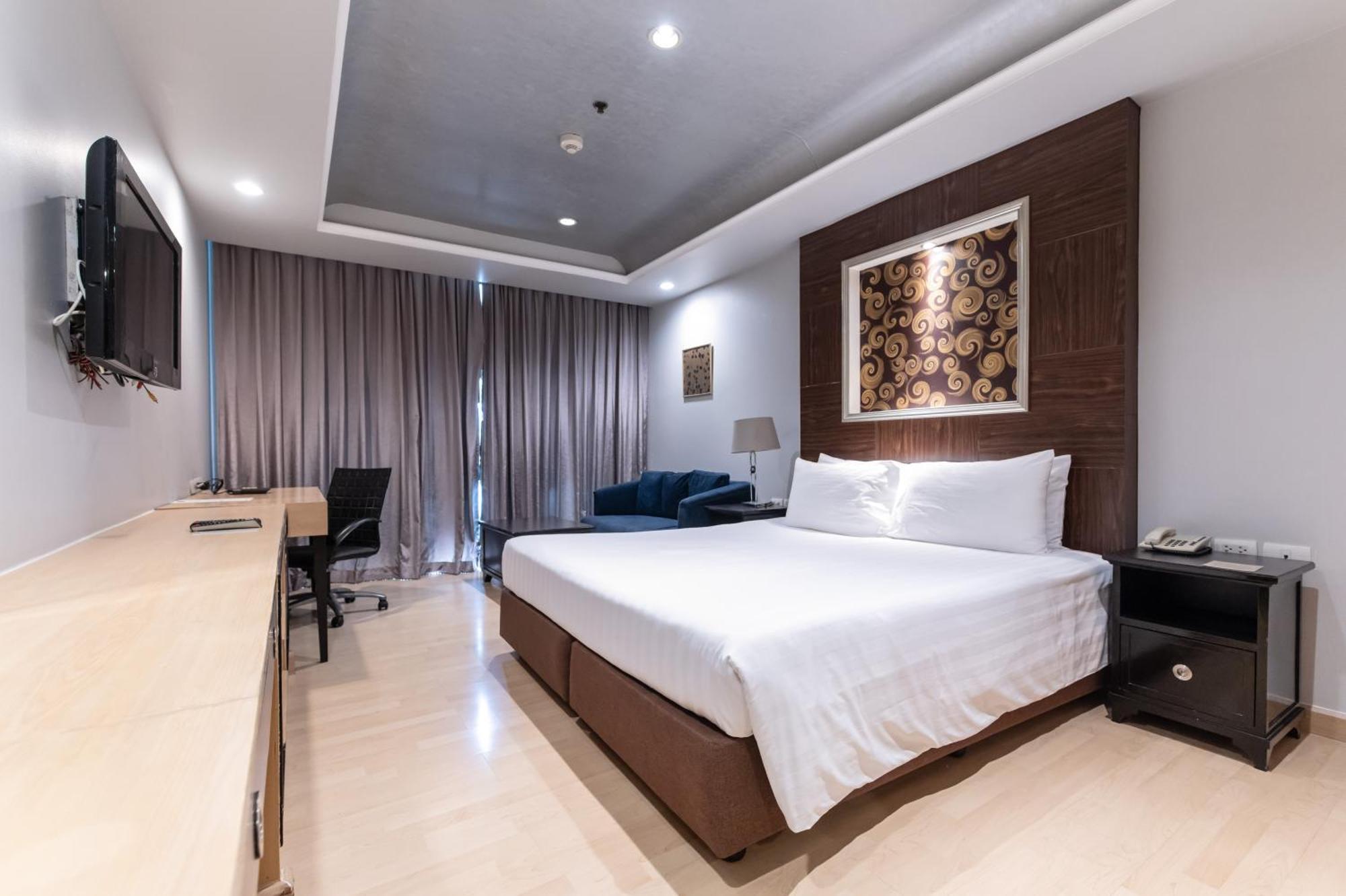 Premier Studio Balcony